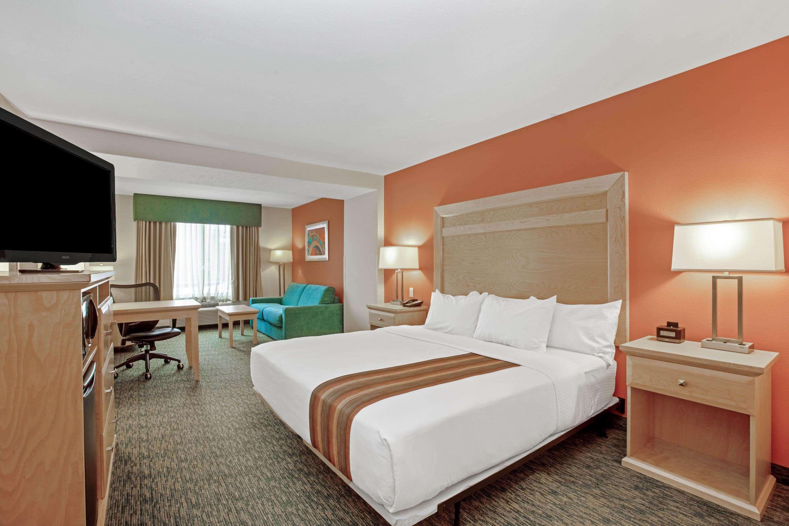 Hotel La Quinta By Wyndham Grand Forks Extérieur photo