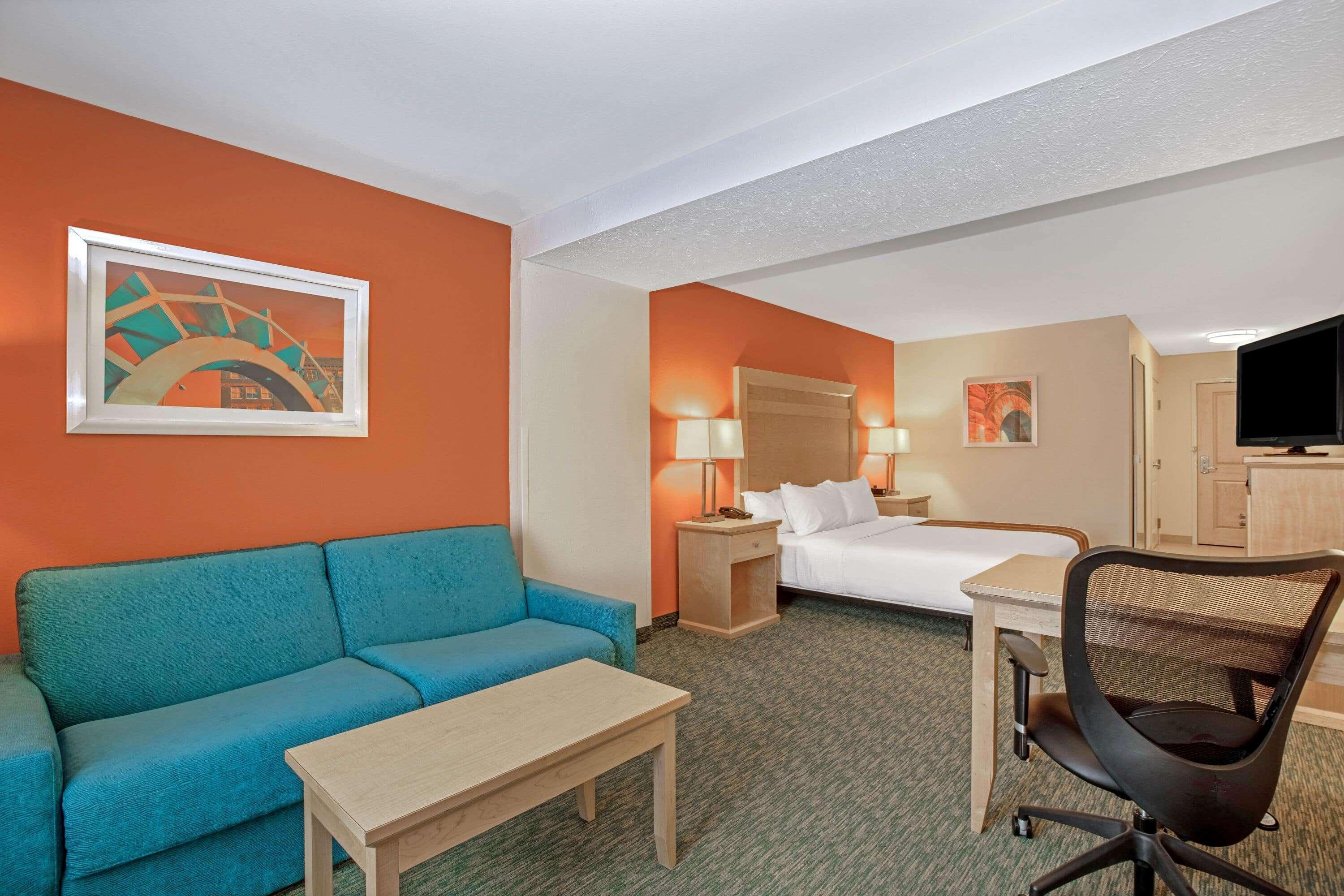 Hotel La Quinta By Wyndham Grand Forks Extérieur photo