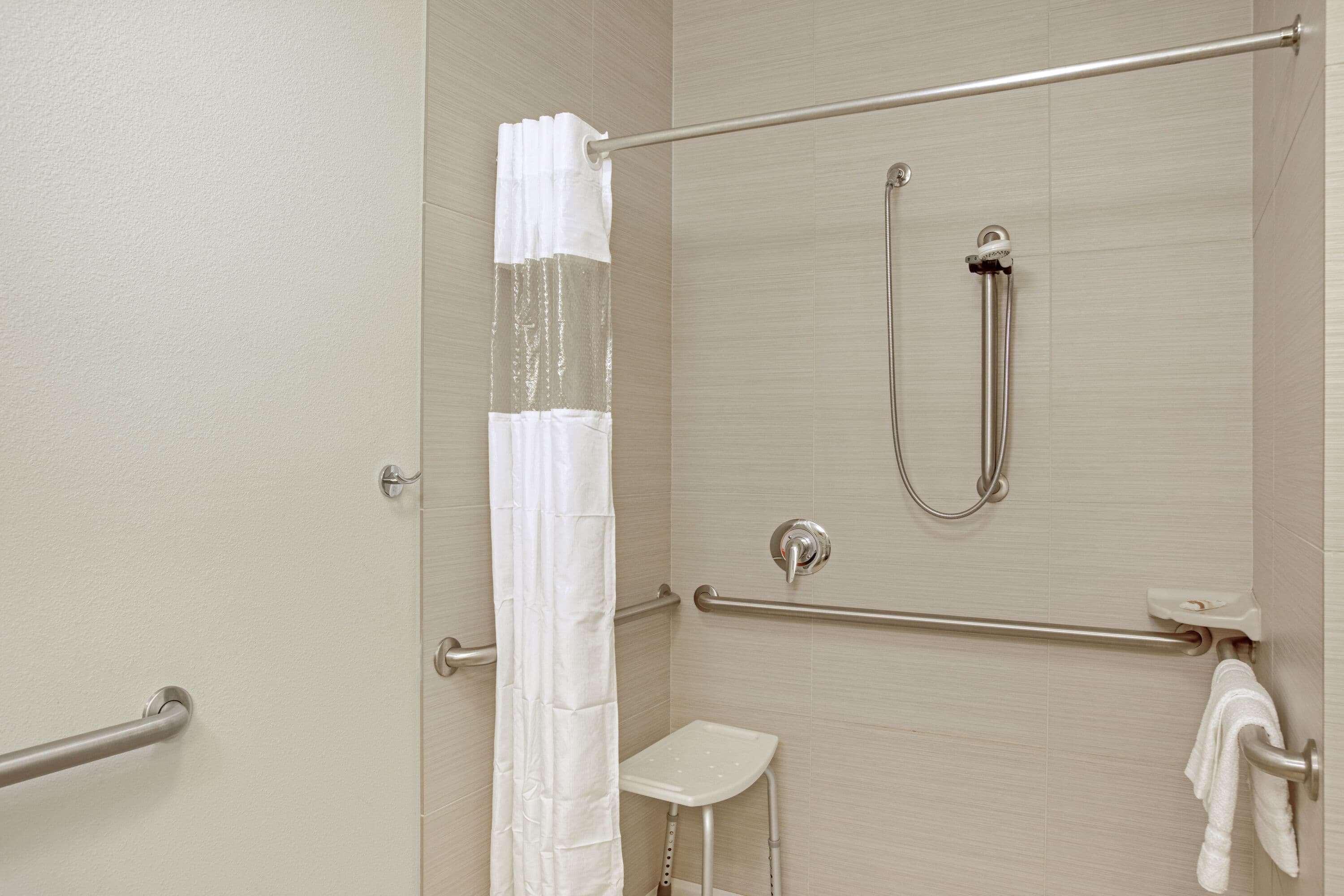 Hotel La Quinta By Wyndham Grand Forks Extérieur photo