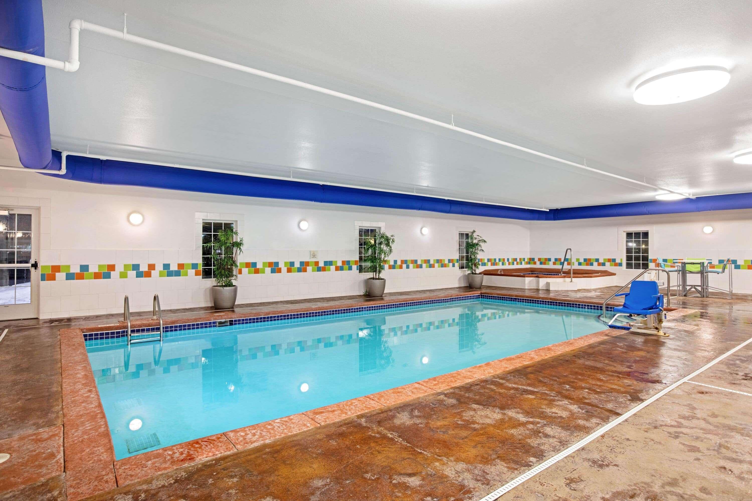 Hotel La Quinta By Wyndham Grand Forks Extérieur photo